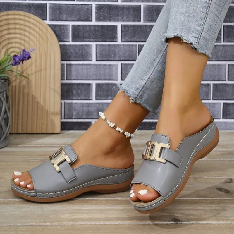 Buckle Fish-Mouth Platform Sandals