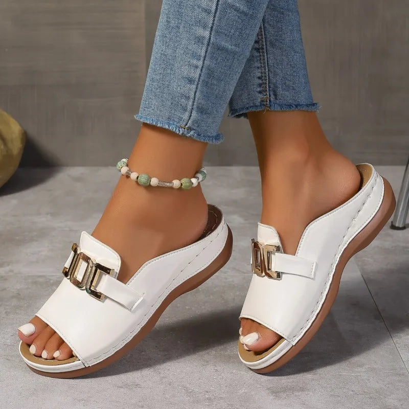 Buckle Fish-Mouth Platform Sandals