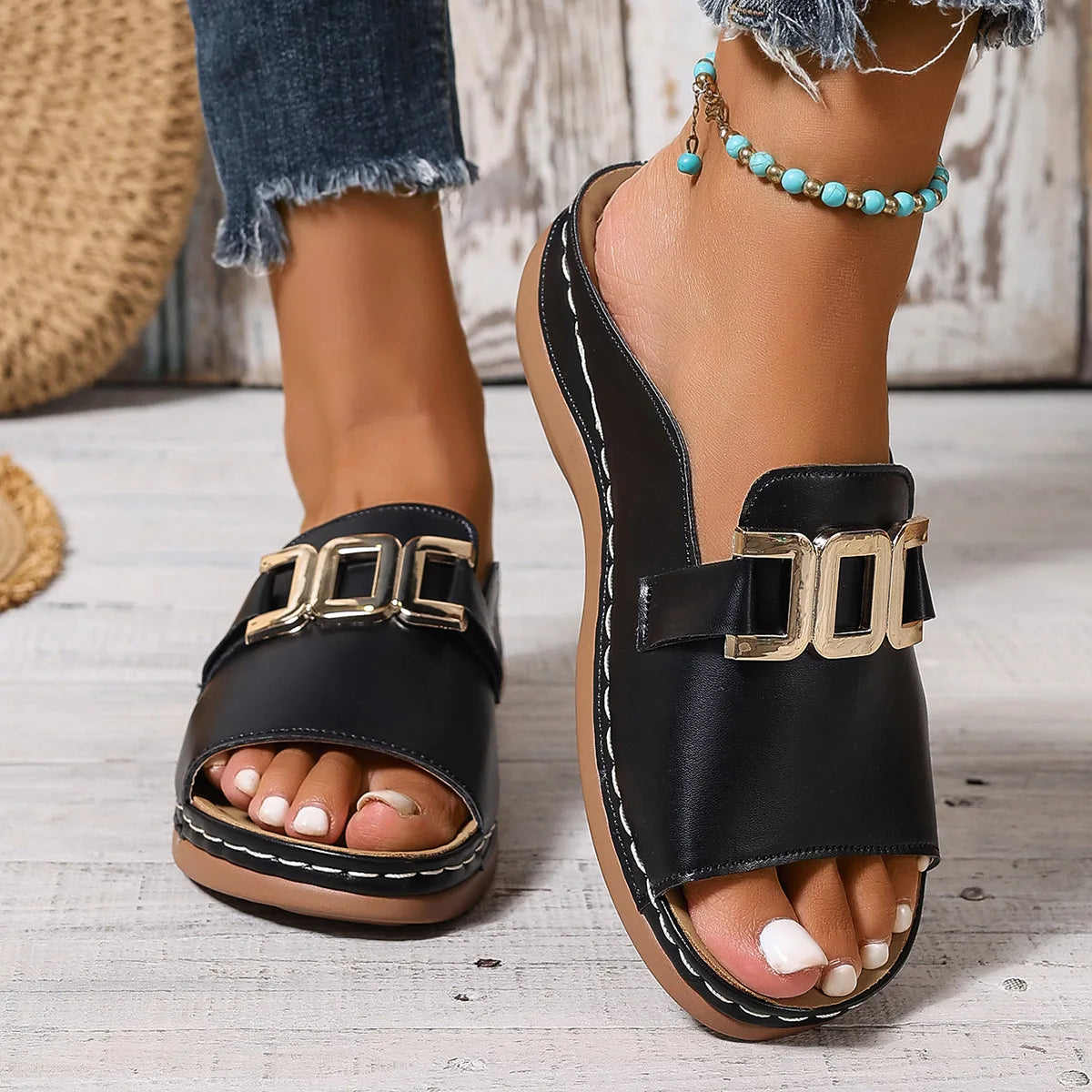 Buckle Fish-Mouth Platform Sandals