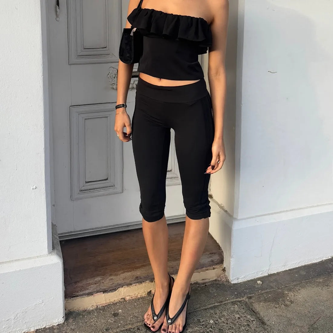Split-Hem Capri Leggings