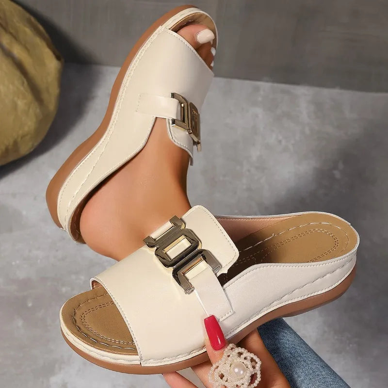 Buckle Fish-Mouth Platform Sandals